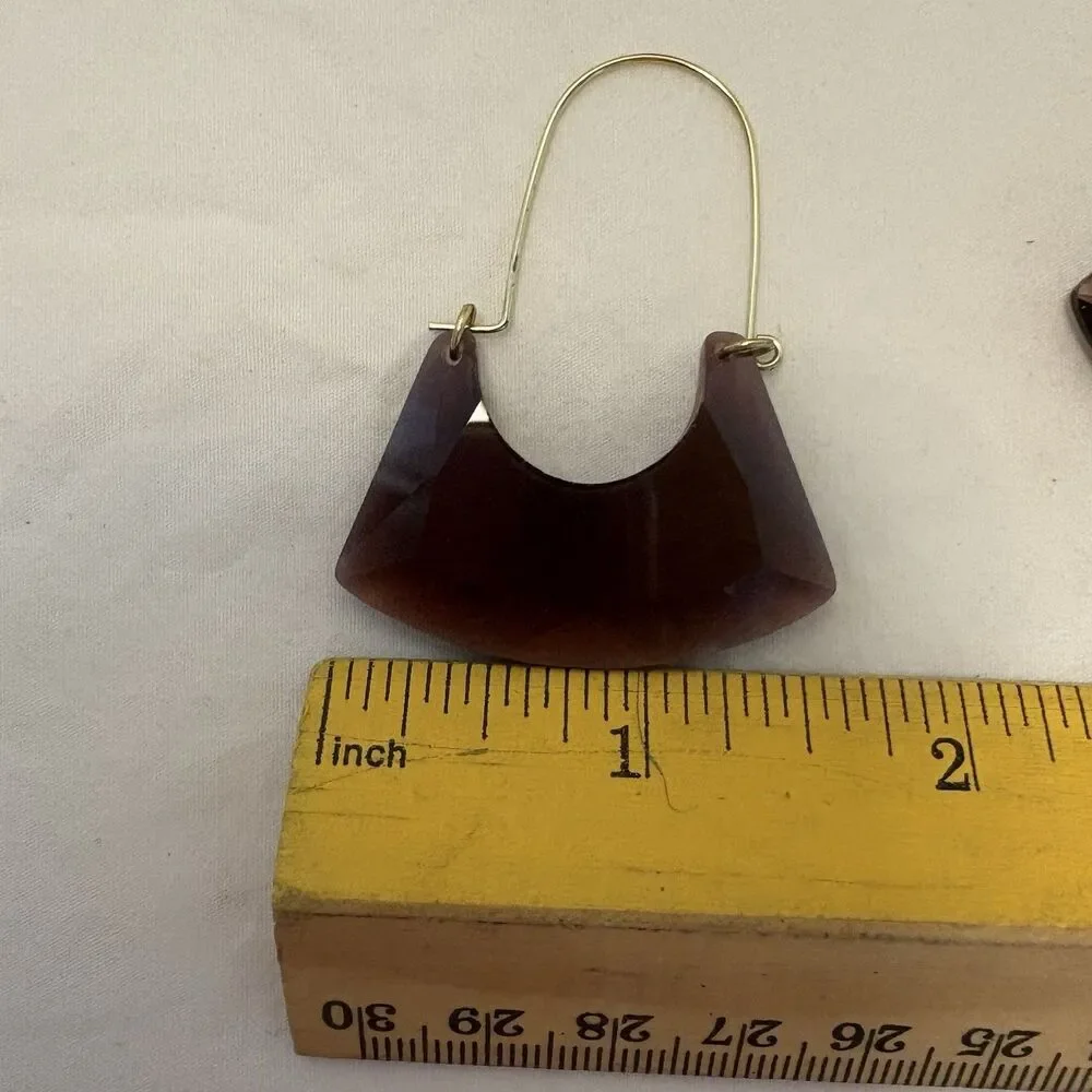 Anthropologie Purple Amber Bezel Cut Crystal Gold Wire Shiny Drop Earrings 2”x2”